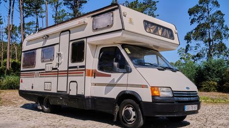 Ford Transit • 1990 • 86,000 km