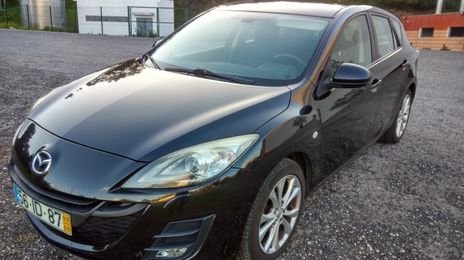 Mazda 3 • 2009 • 96,000 km