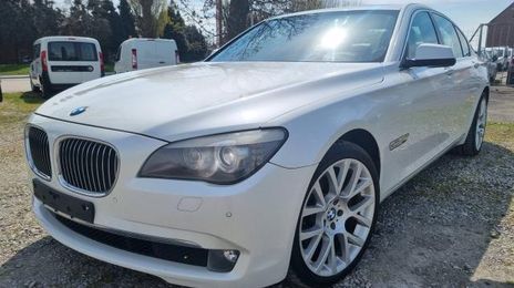 BMW 7 • 2012 • 188,000 km