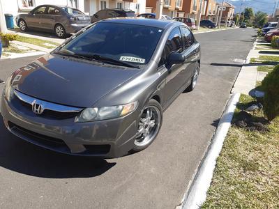 Honda Civic • 2010 • 96,000 km