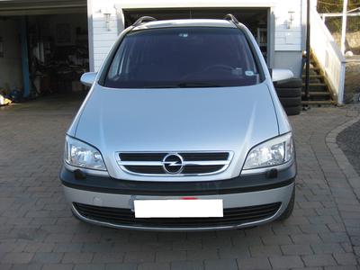 Opel Zafira • 2000 • 156,800 km