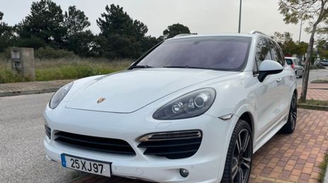 Porsche Cayenne • 2013 • 17,000 km