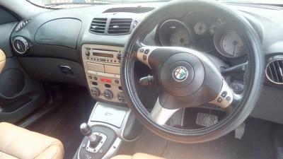 Alfa Romeo GT • 2006 • 88,000 km