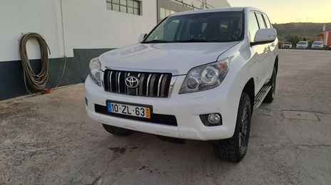 Toyota Land Cruiser • 2010 • 100,000 km