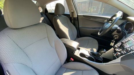 Hyundai Sonata • 2011 • 75,315 mi