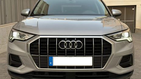 Audi Q3 • 2020 • 87,600 km