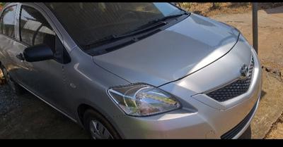 Toyota Yaris • 2012 • 127,600 km