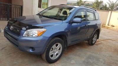 Toyota RAV4 • 2009 • 25,822 km