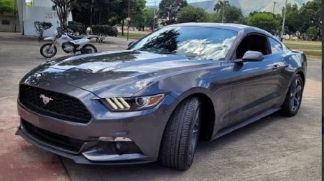 Ford Mustang • 2015 • 93,000 km
