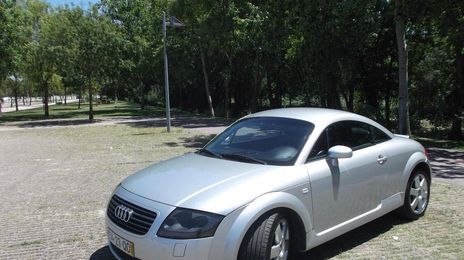 Audi TT • 1999 • 15,000 km