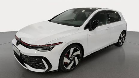 Volkswagen Golf GTI • 2024 • 32,400 km