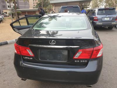 Lexus LS • 2012 • 118,105 km
