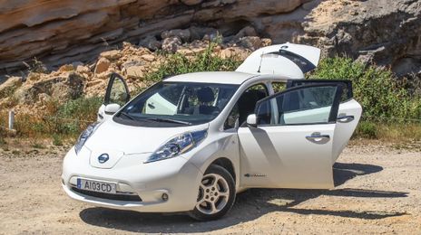 Nissan Leaf • 2016 • 140,000 km