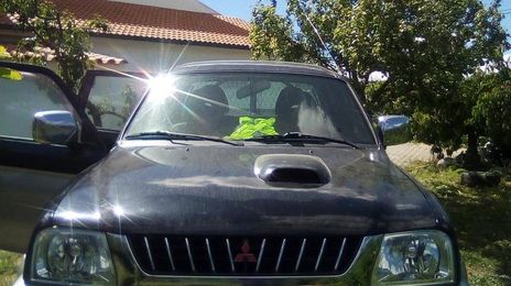 Mitsubishi L200 • 2001 • 349,999 km