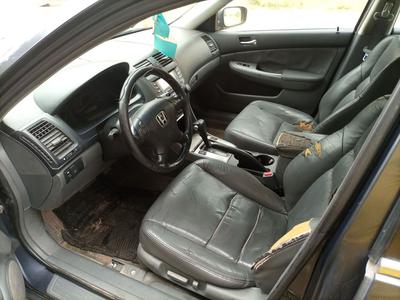 Honda Accord • 2003 • 150,000 km