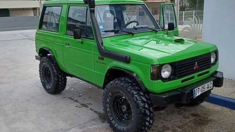 Mitsubishi Pajero • 1992 • 250,000 km