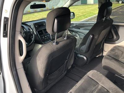 Dodge Grand Caravan • 2015 • 37,000 km