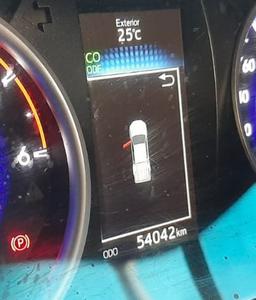 Toyota Hilux • 2016 • 54,000 km