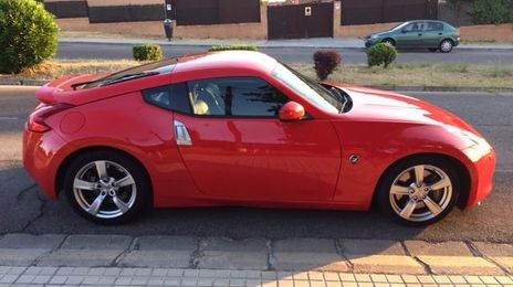 Nissan 370z • 2011 • 129,000 km