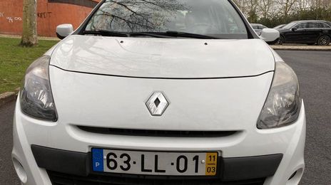 Renault Clio • 2011 • 190,000 km