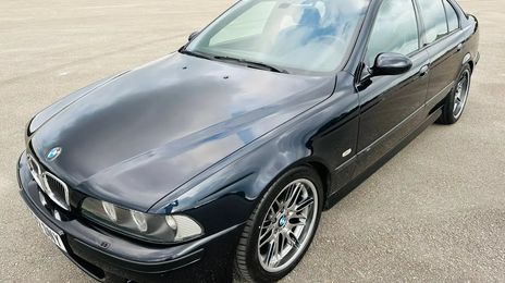 BMW M5 • 1999 • 185,000 km