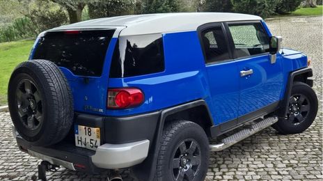 Toyota Land Cruiser • 2001 • 100,000 km