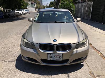 BMW Rad 3 Coupé • 2010 • 90,000 km