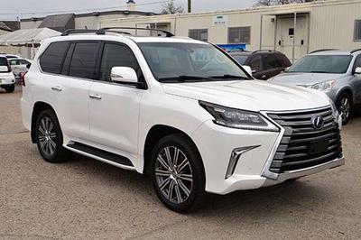 Lexus LX • 2016 • 28,100 km
