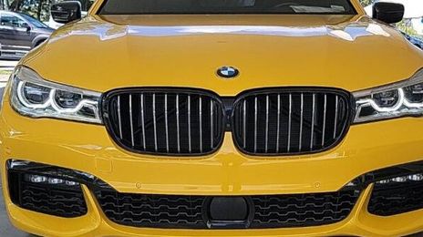 BMW 7 Series • 2020 • 10,387 km