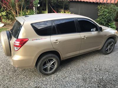 Toyota RAV4 • 2009 • 0 km