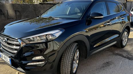 Hyundai Tucson • 2016 • 220,000 km