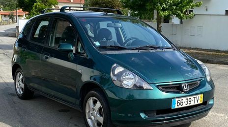 Honda Jazz • 2002 • 275,000 km