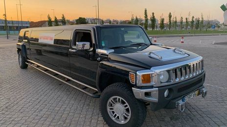 Lamborghini Aventador S • 2018 • 140,000 km