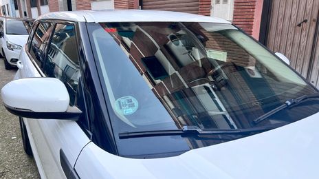 Rover 214 • 2013 • 180,000 km