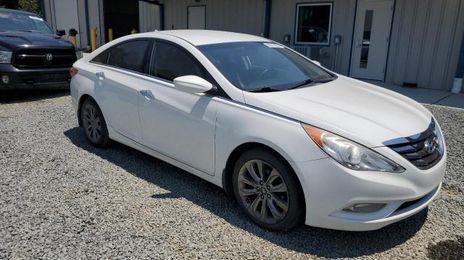 Hyundai Sonata • 2012 • 10,000 mi