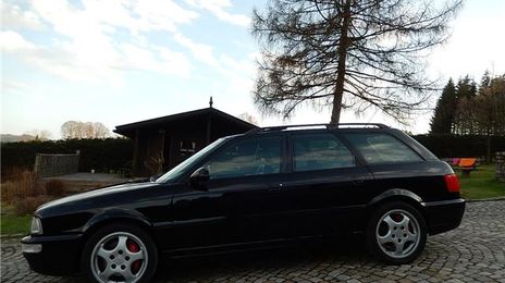 Audi 80 • 1995 • 162,000 km