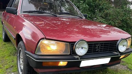 Peugeot 405 • 1985 • 300,402 km