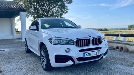 BMW X6 • 2015 • 106,000 km