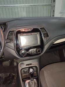 Renault Captur • 2015 • 100,000 km
