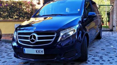 Mercedes-Benz Sprinter • 2018 • 166,000 km