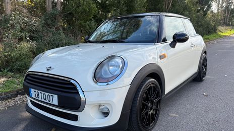 MINI Cooper D • 2014 • 183,822 km