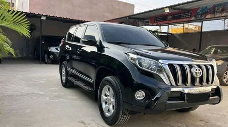 Toyota Land Cruiser • 2020 • 40,000 km