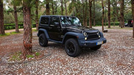 Jeep Commander • 2009 • 130,000 km