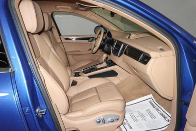 Porsche Macan • 2019 • 30,000 km