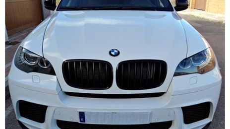 BMW X6 • 2011 • 205,000 km