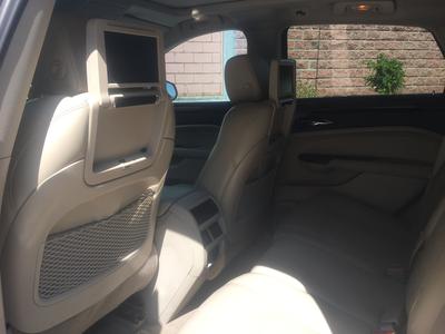 Cadillac SRX • 2013 • 90,000 km