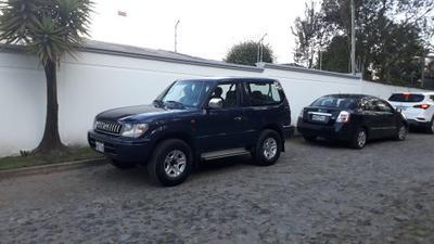 Toyota Land Cruiser • 2006 • 160,000 km