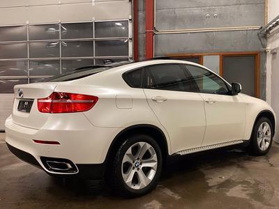 BMW X6 • 2010 • 14,240 km