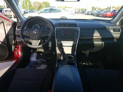 Toyota Camry • 2016 • 2,312 km