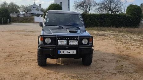 Mitsubishi Pajero • 1998 • 120,000 km